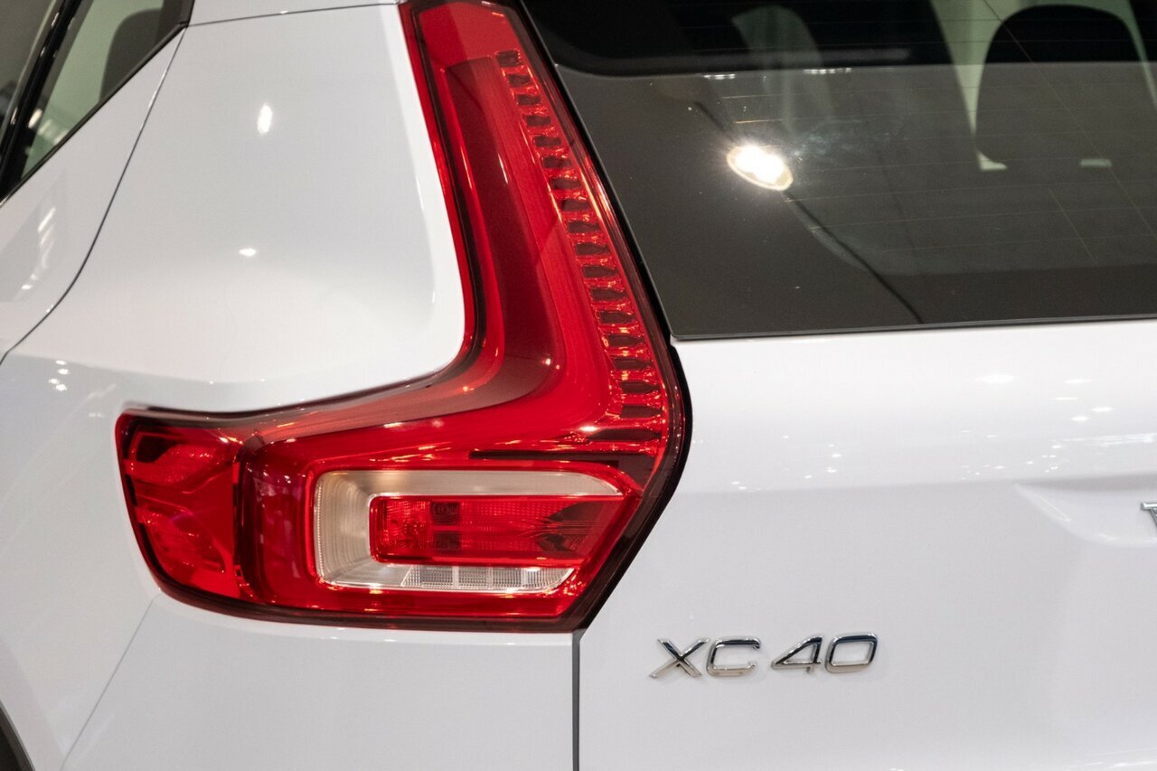 Volvo  XZ XZ